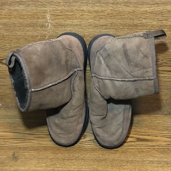 L.L. Bean brown suede insulated boots womens size 7 - Picture 3 of 7